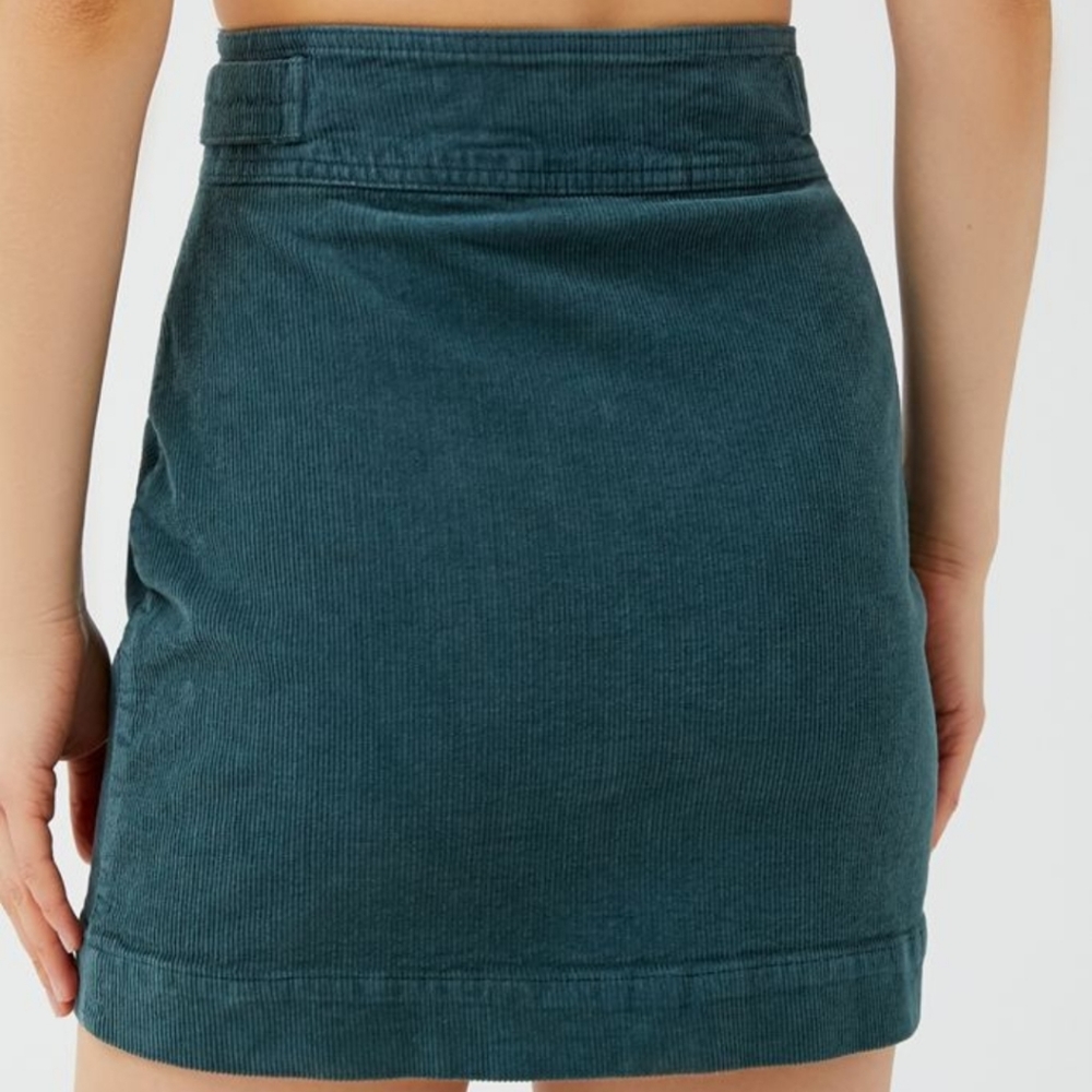 Urban Outfitters Harmony Corduroy Skirt in neutral - Picture 11 of 12